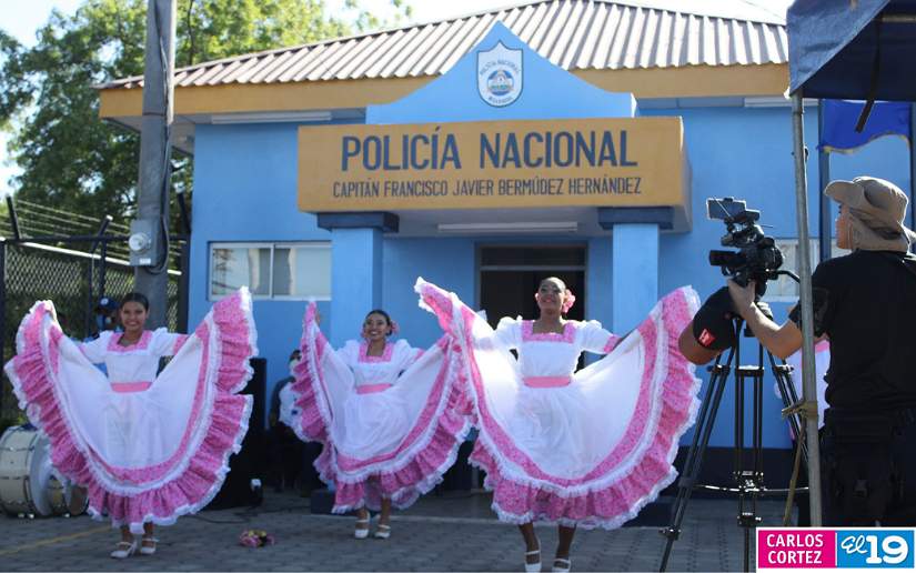 POLICIA